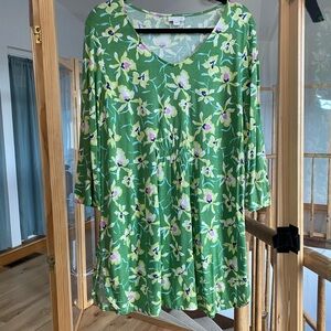 JJill Green Flowered empire waist tunic Size L